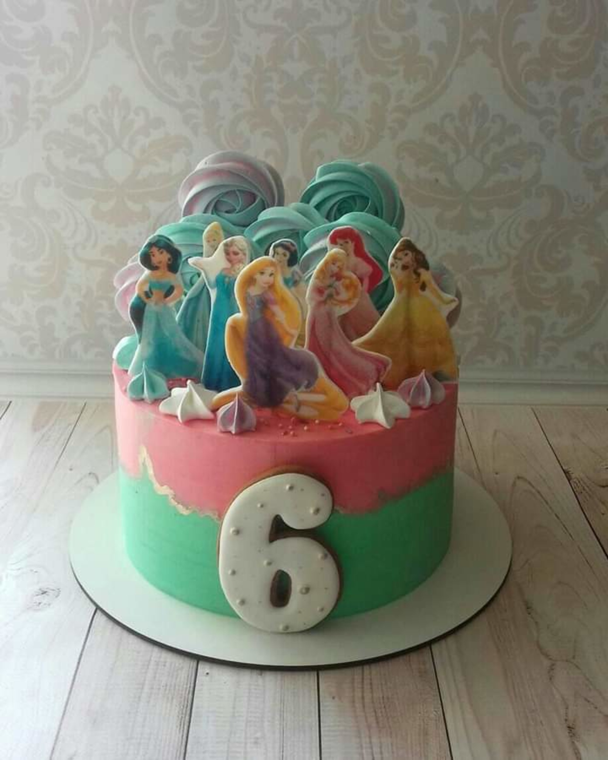 birthday cake with picture